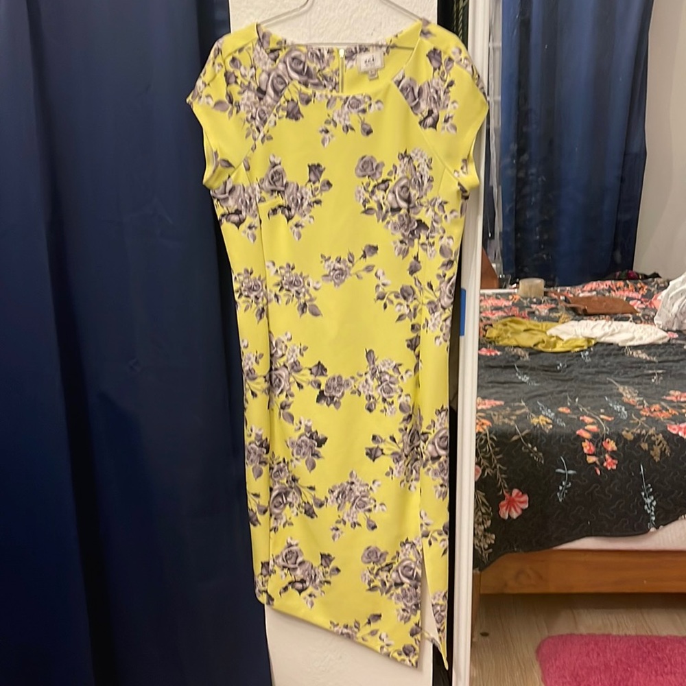 Yellow large dress
